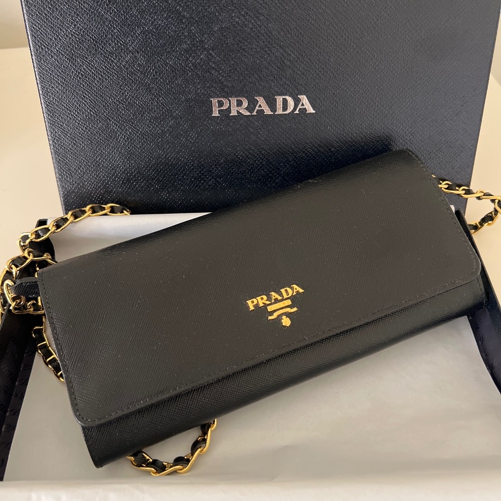 Prada wallet on chain - black saffiano leather